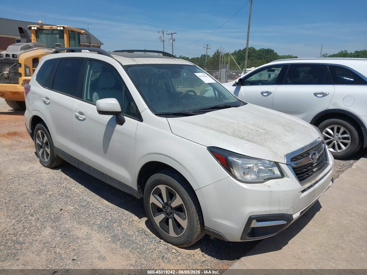 JF2SJAGC7JH****** · 2018 SUBARU FORESTER 2.5I PREMIUM