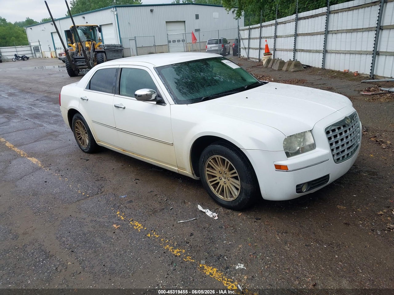 2C3CA1CV4AH****** · 2010 CHRYSLER 300 TOURING PLUS