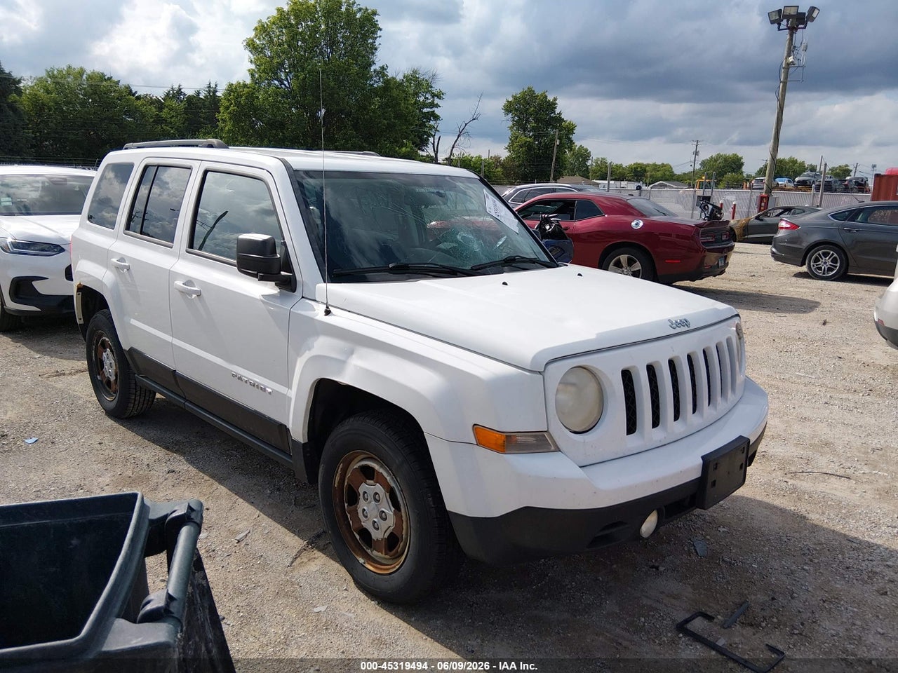 1C4NJPBA5ED****** · 2014 JEEP PATRIOT SPORT