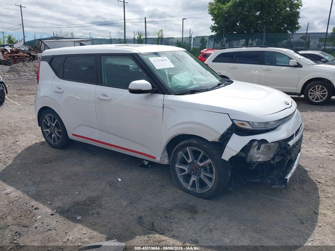 KNDJ63AU5L7****** · 2020 KIA SOUL GT-LINE