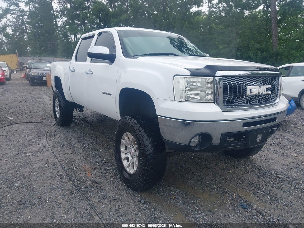 3GTP1VE05DG****** · 2013 GMC SIERRA 1500 SLE