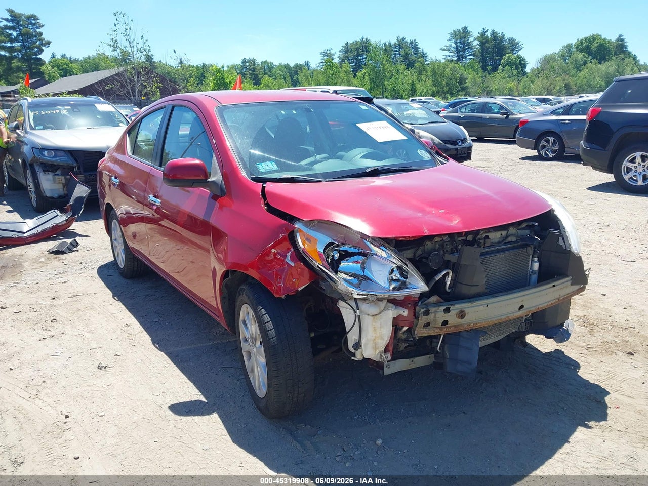 3N1CN7AP3CL****** · 2012 NISSAN VERSA 1.6 SV