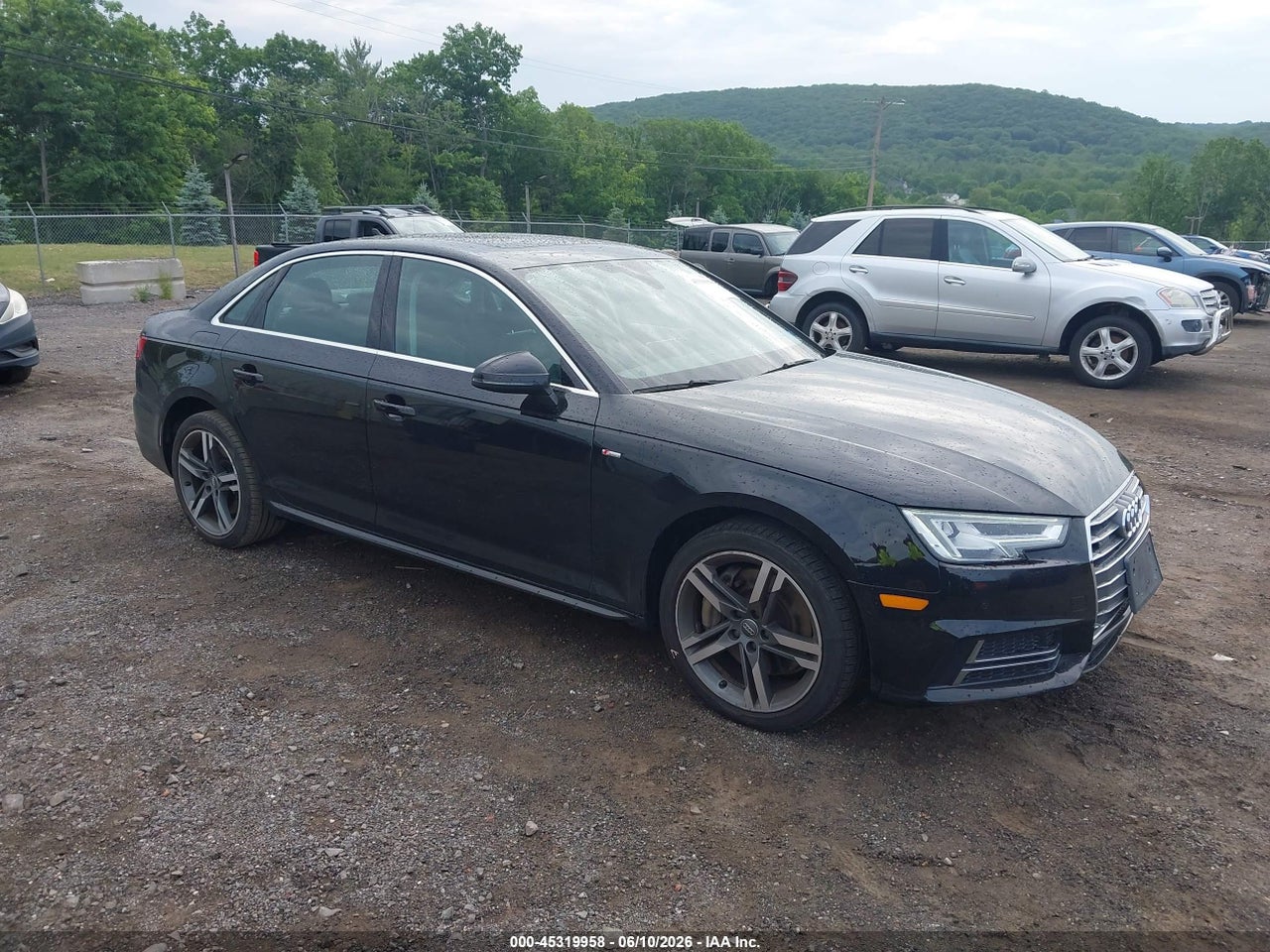 WAUENAF40HN****** · 2017 AUDI A4 2.0T PREMIUM