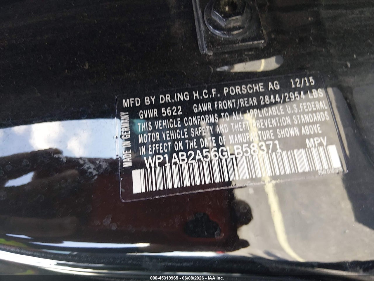WP1AB2A56GL****** · 2016 PORSCHE MACAN S · 9/11