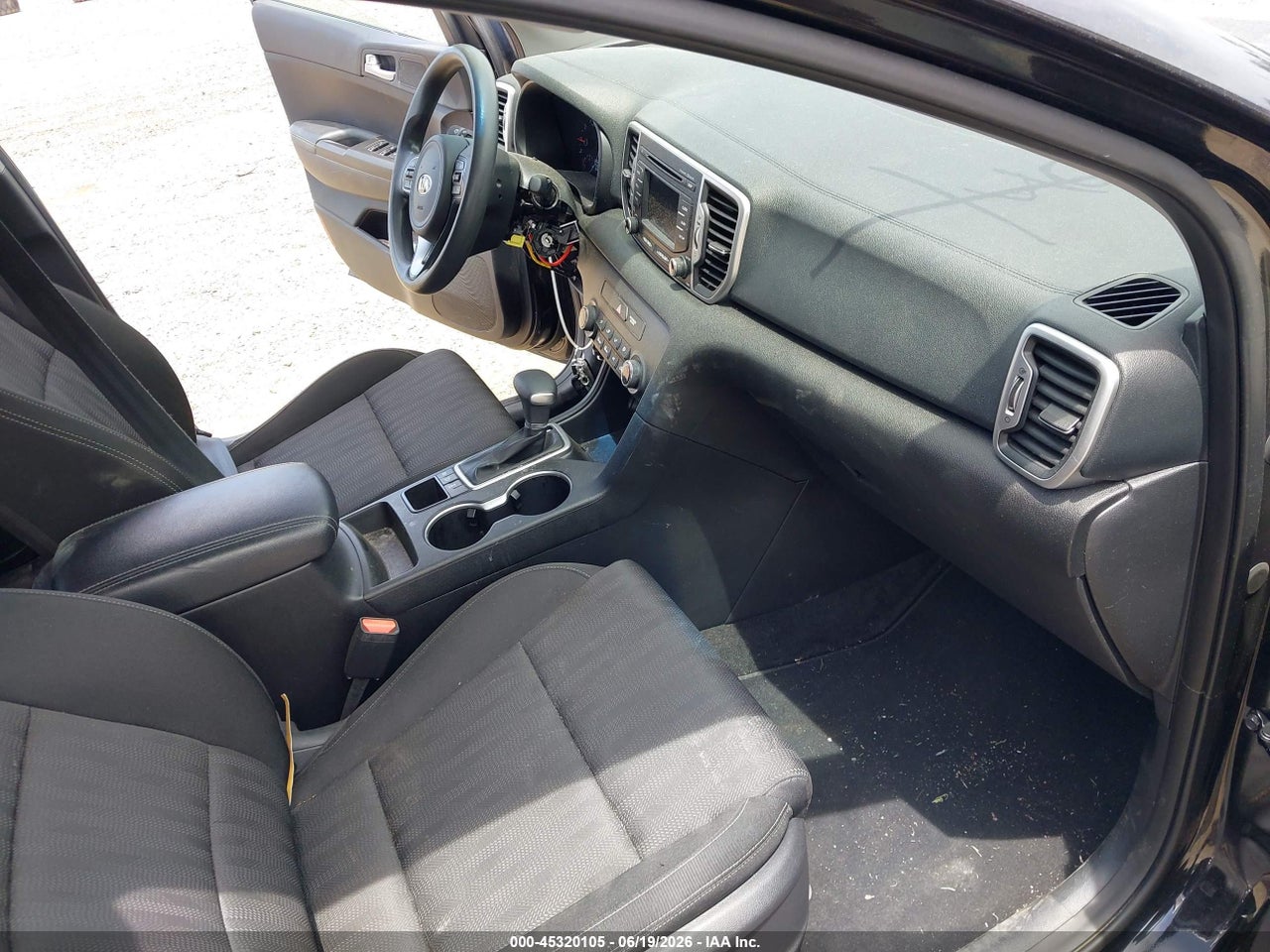 2017 KIA SPORTAGE LX · 5/11