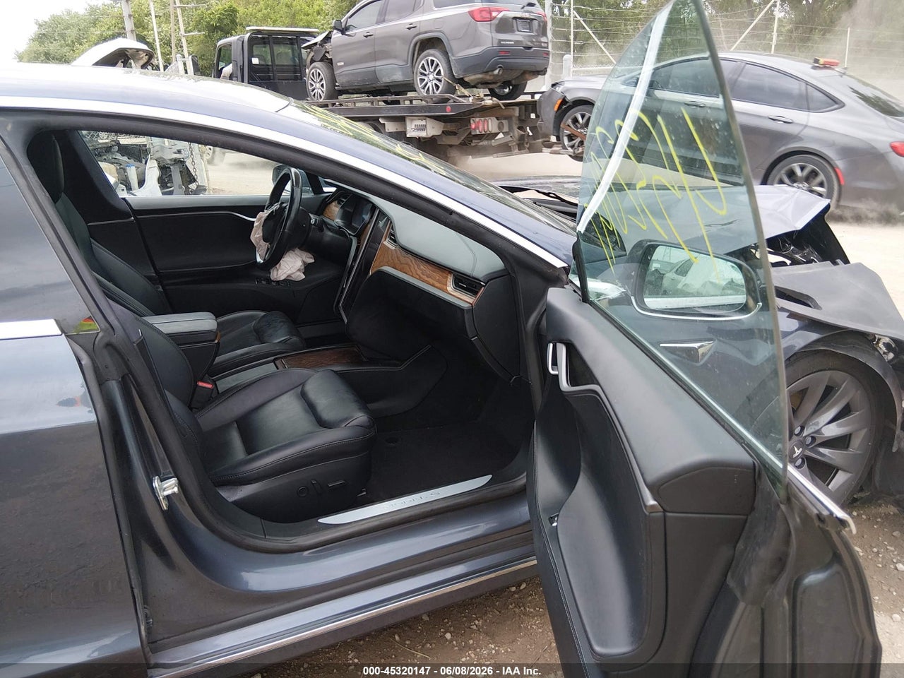 2020 TESLA MODEL S LONG RANGE DUAL MOTOR ALL-WHEEL DRIVE/LONG RANGE PLUS DUAL MOTOR ALL-WHEEL DRIVE · 5/6