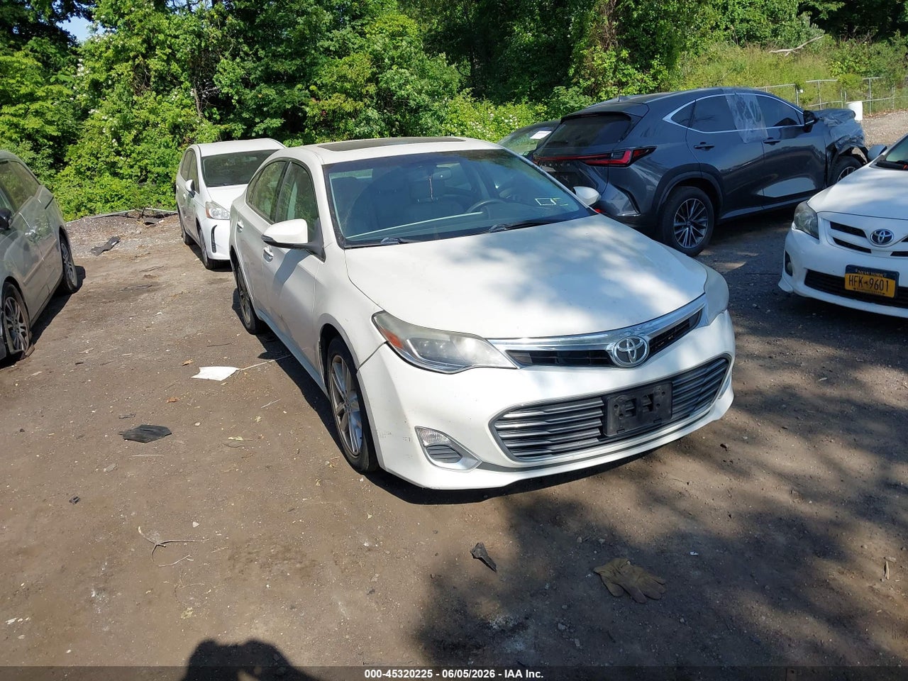 4T1BK1EB9EU****** · 2014 TOYOTA AVALON XLE PREMIUM