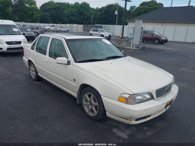 2000 VOLVO S70 SE