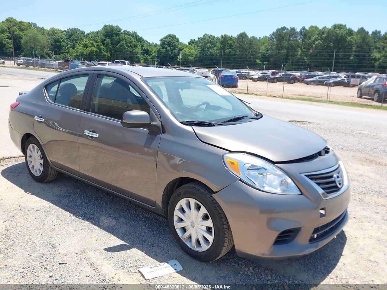 3N1CN7AP6DL****** · 2013 NISSAN VERSA 1.6 SV