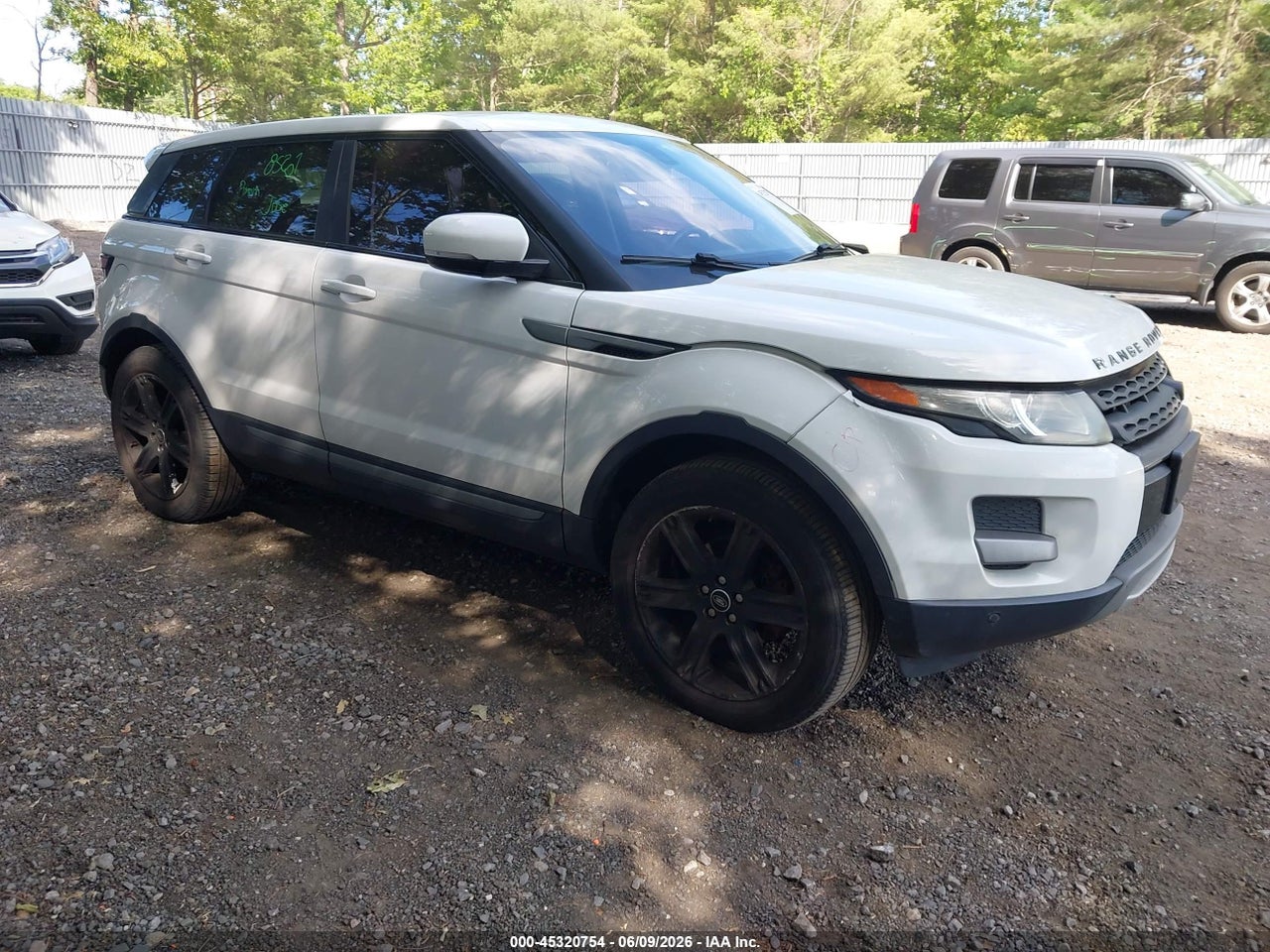 SALVN2BG6DH****** · 2013 LAND ROVER RANGE ROVER EVOQUE PURE
