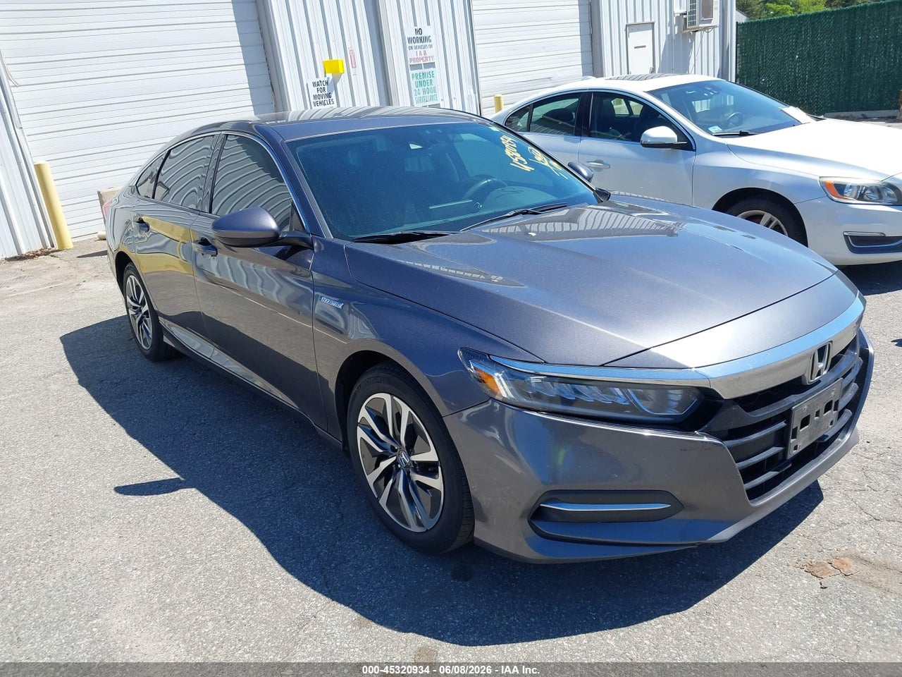 1HGCV3F19JA****** · 2018 HONDA ACCORD HYBRID