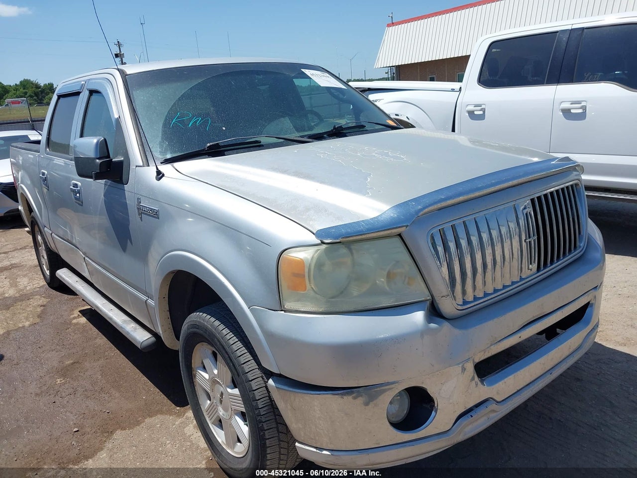 5LTPW165X6F****** · 2006 LINCOLN MARK LT