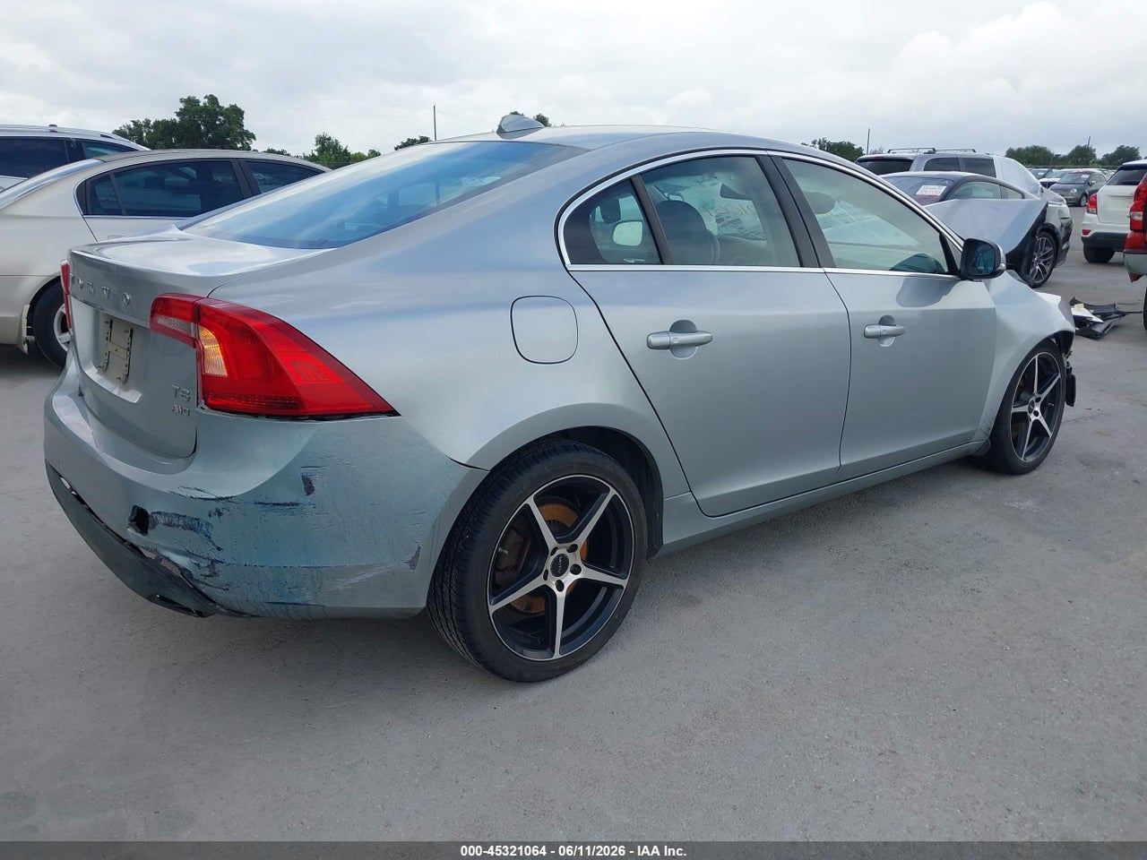 2012 VOLVO S60 T6 · 4/11
