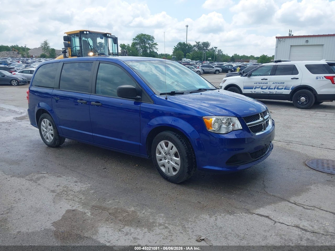 2C4RDGBG8LR****** · 2020 DODGE GRAND CARAVAN SE