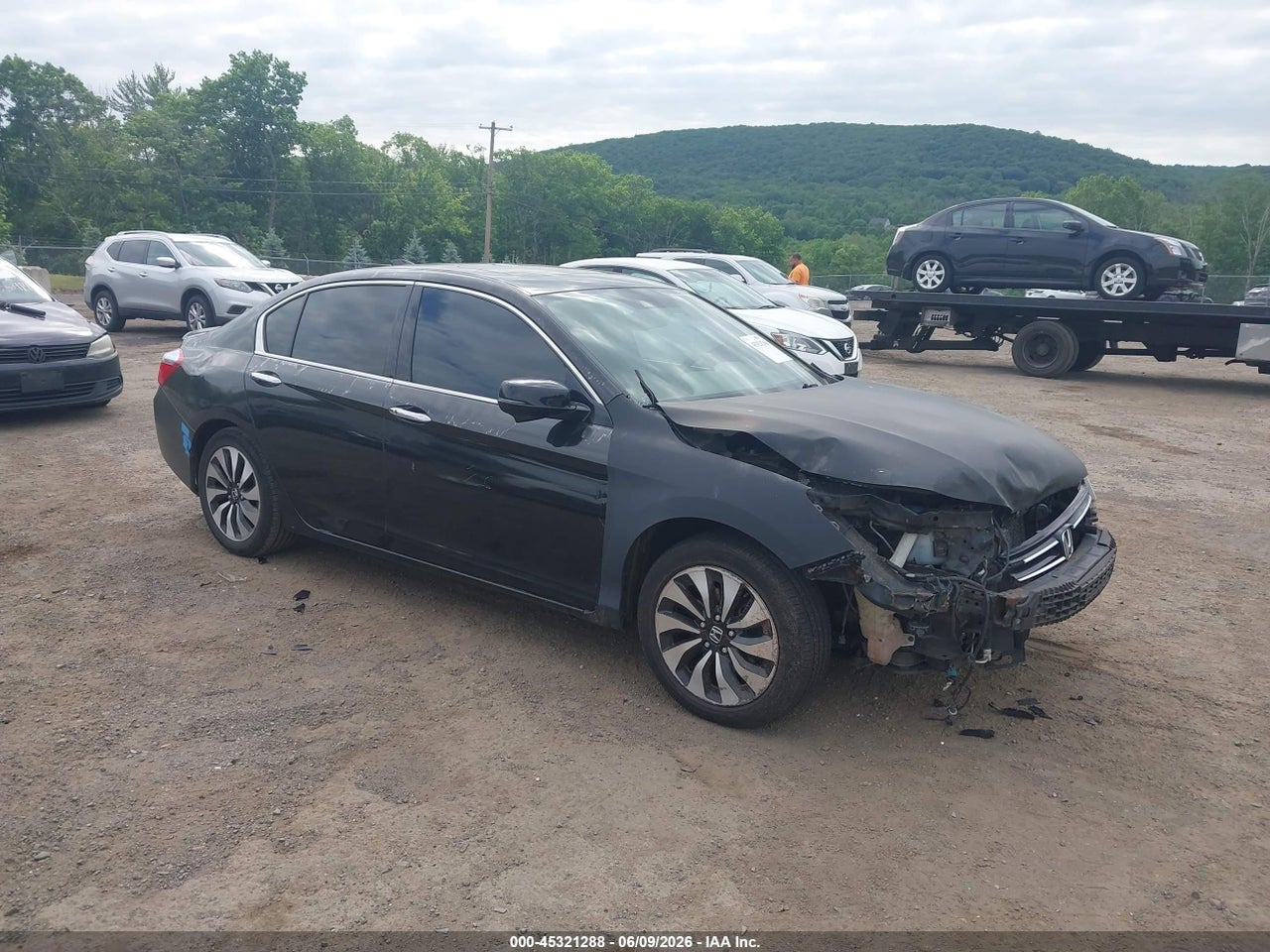 1HGCR6F5XFA****** · 2015 HONDA ACCORD HYBRID EX-L