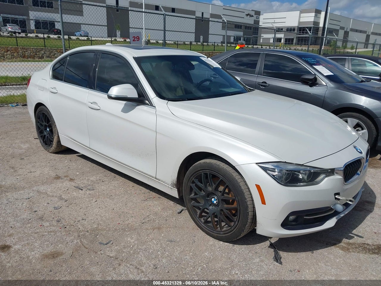 WBA8B9C52JK****** · 2018 BMW 330I