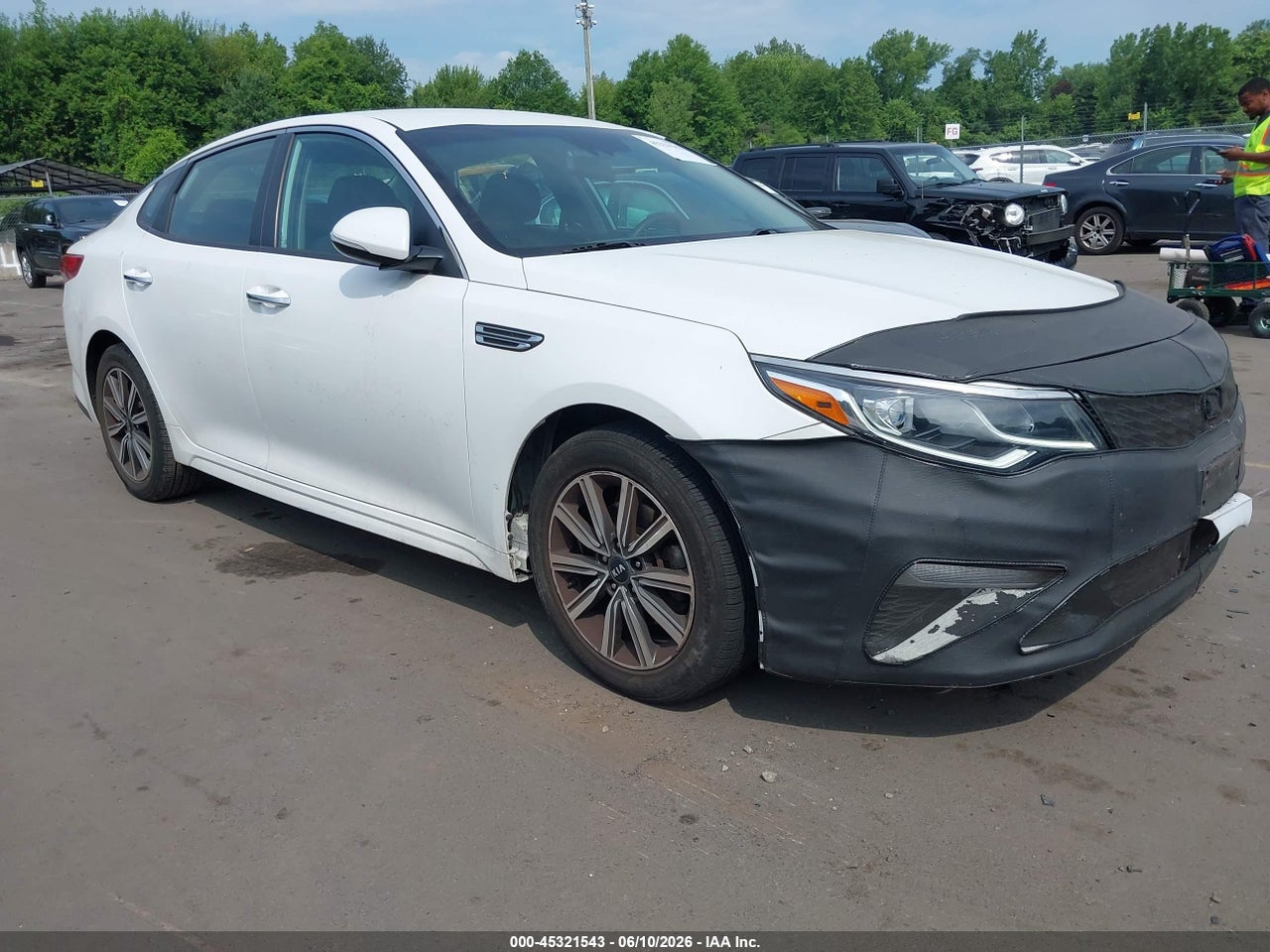 5XXGT4L36KG****** · 2019 KIA OPTIMA LX