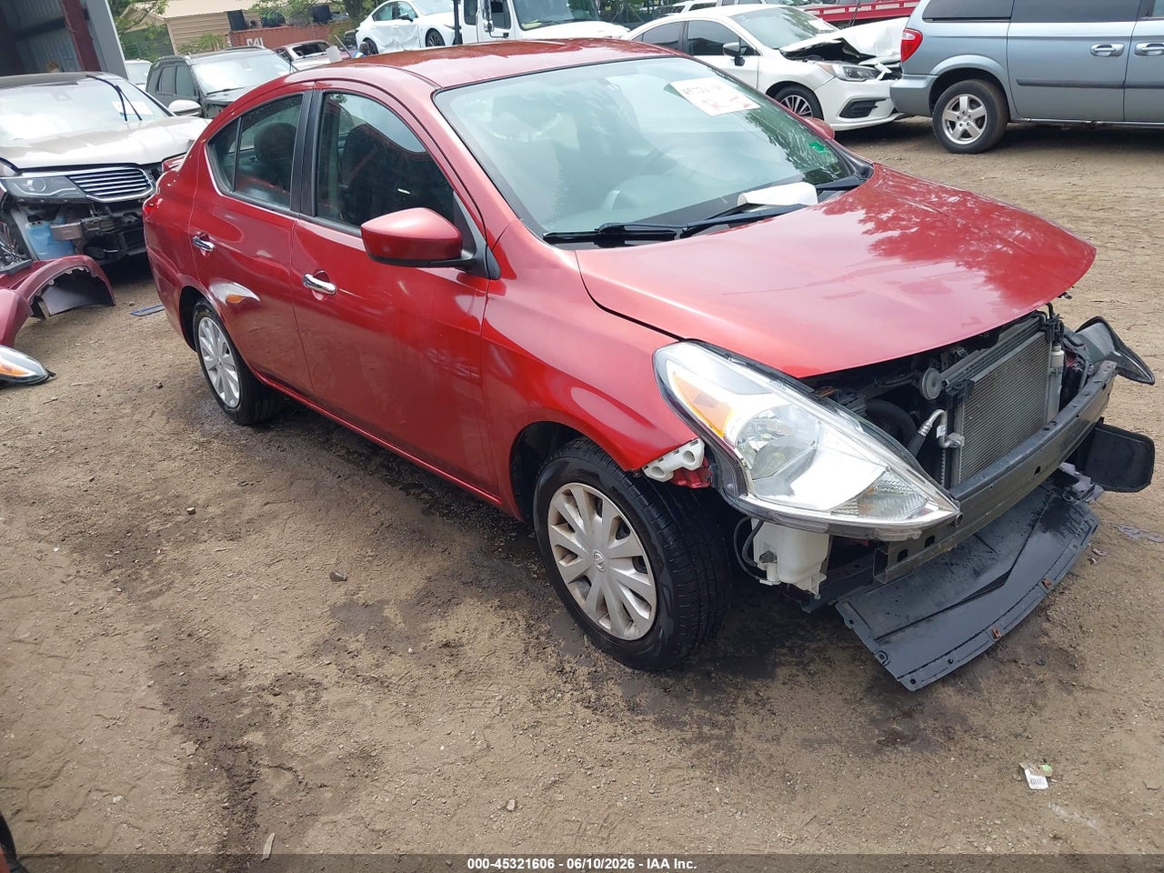3N1CN7AP0JK****** · 2018 NISSAN VERSA 1.6 SV