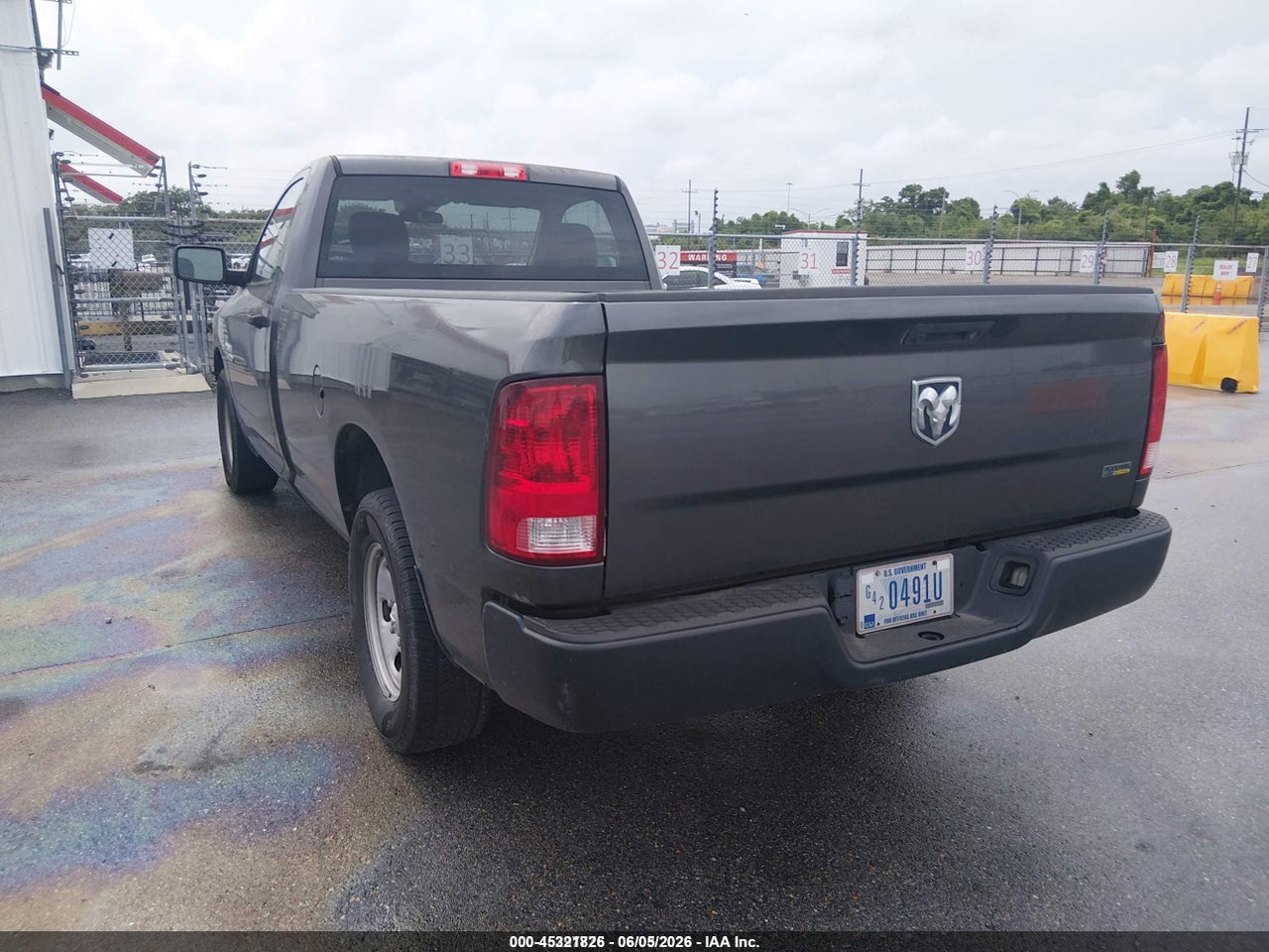 2017 RAM 1500 TRADESMAN  4X2 8' BOX · 3/11