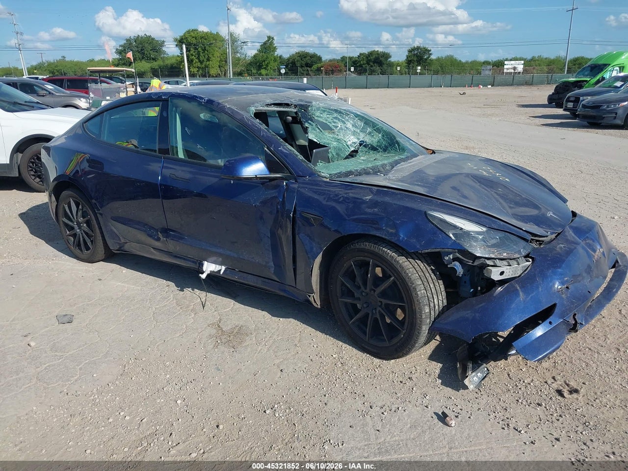 5YJ3E1EB1NF****** · 2022 TESLA MODEL 3 LONG RANGE DUAL MOTOR ALL-WHEEL DRIVE