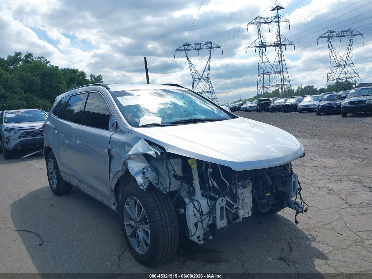 KM8SMDHF0HU****** · 2017 HYUNDAI SANTA FE SE