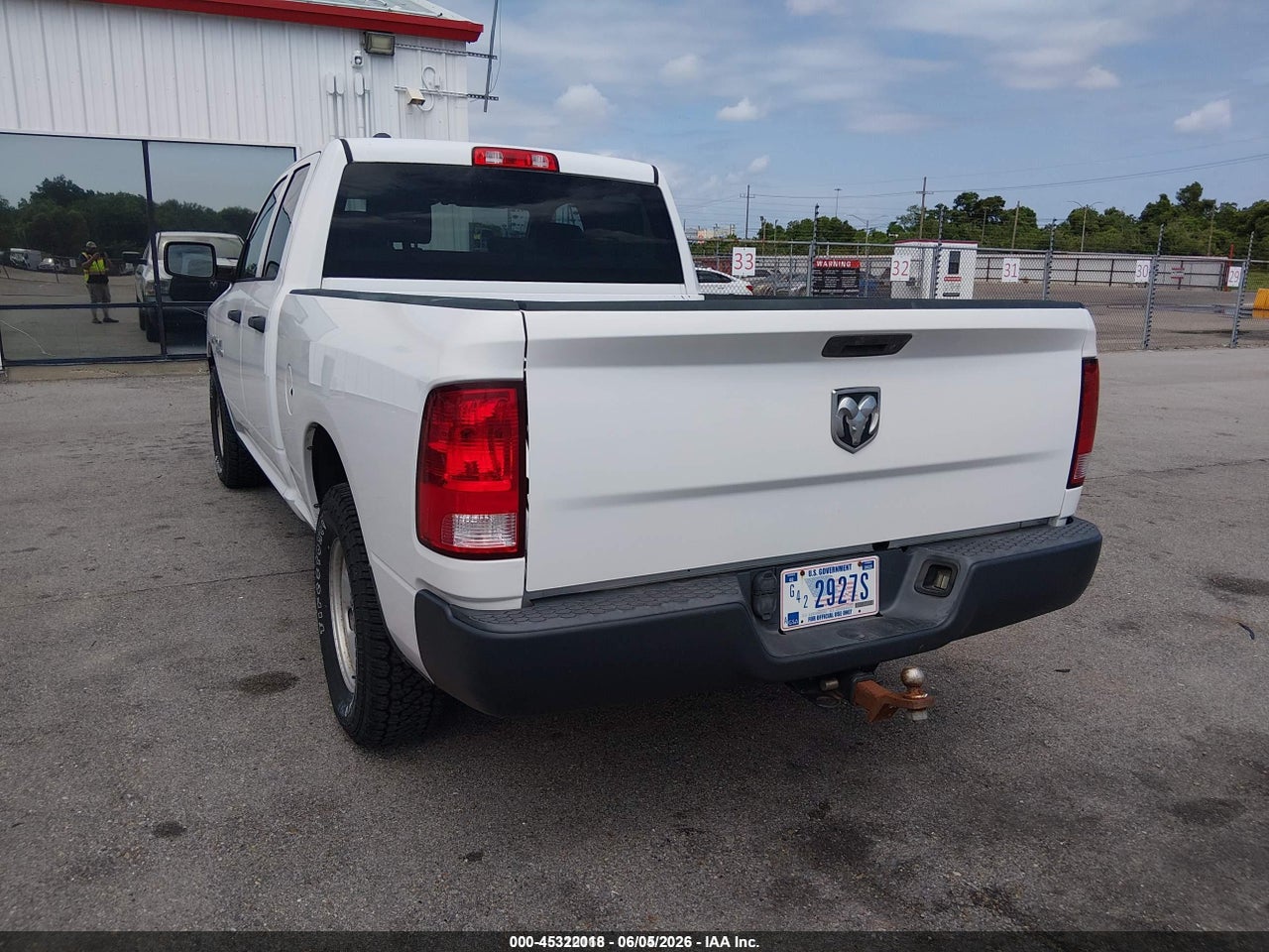 2017 RAM 1500 TRADESMAN  4X2 6'4 BOX · 3/11