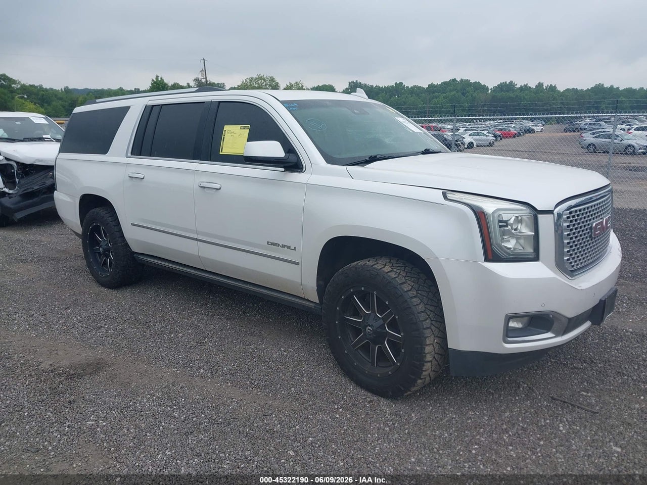1GKS2HKJXGR****** · 2016 GMC YUKON XL DENALI