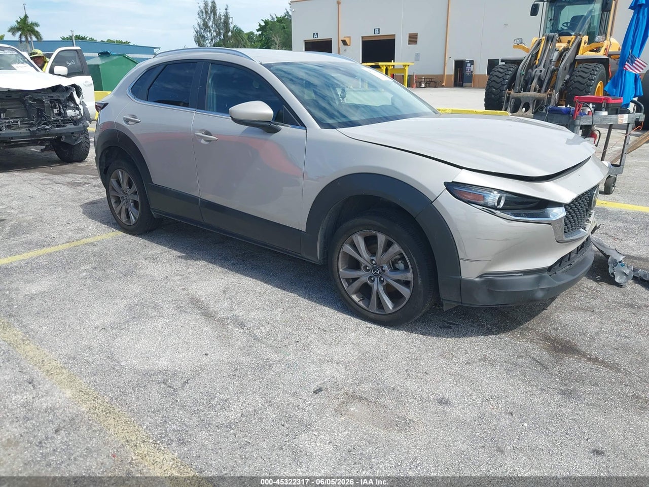 3MVDMBBM6PM****** · 2023 MAZDA CX-30 2.5 S SELECT