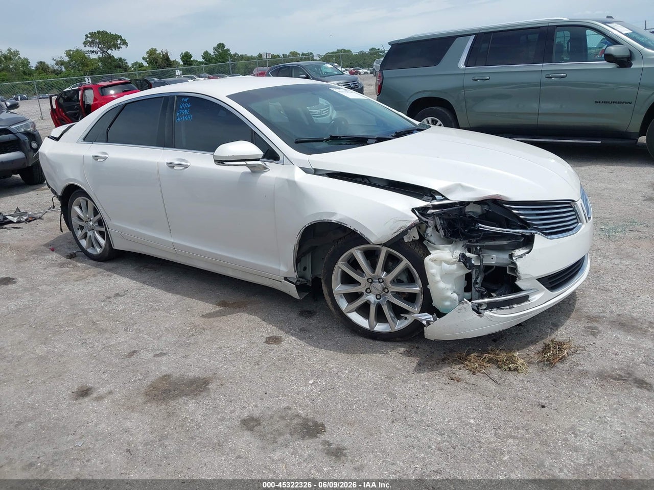3LN6L2LU6GR****** · 2016 LINCOLN MKZ HYBRID