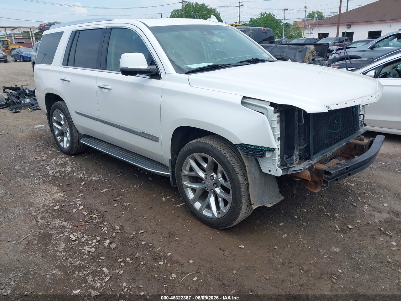 1GYS4BKJ7KR****** · 2019 CADILLAC ESCALADE LUXURY