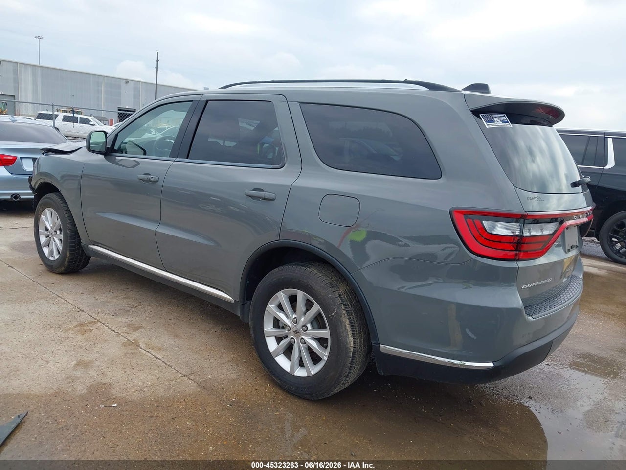 2023 DODGE DURANGO SXT RWD · 3/11