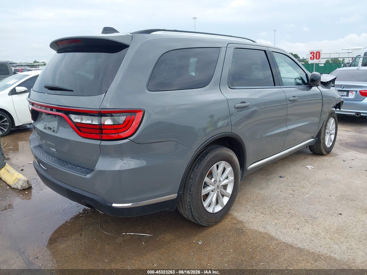 2023 DODGE DURANGO SXT RWD · 4/11