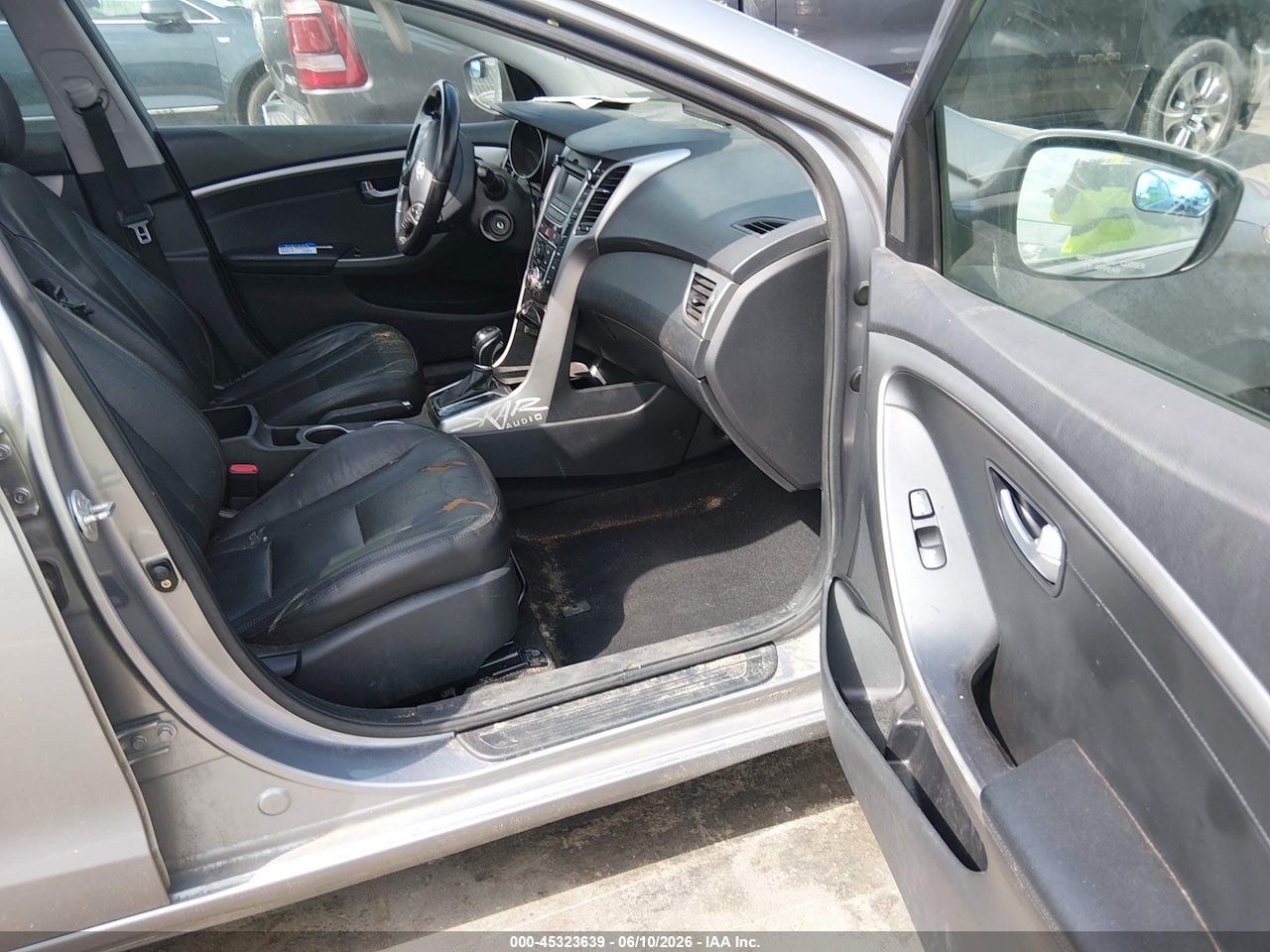 2013 HYUNDAI ELANTRA GT · 5/11