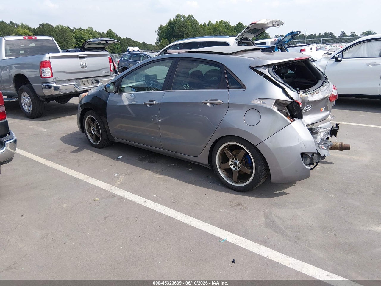 2013 HYUNDAI ELANTRA GT · 3/11