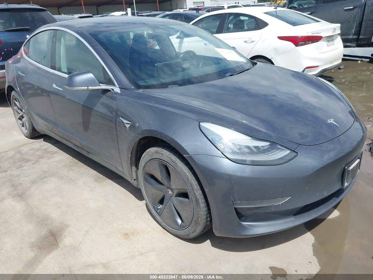 5YJ3E1EA2JF****** · 2018 TESLA MODEL 3 LONG RANGE/MID RANGE