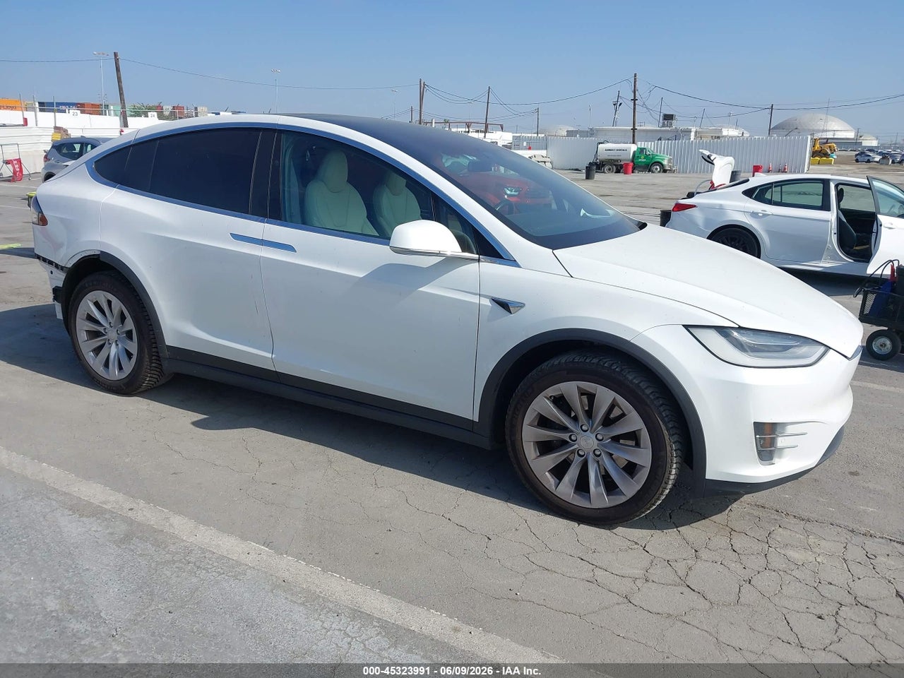 5YJXCDE27LF****** · 2020 TESLA MODEL X LONG RANGE DUAL MOTOR ALL-WHEEL DRIVE/LONG RANGE PLUS DUAL MOTOR ALL-WHEEL DRIVE