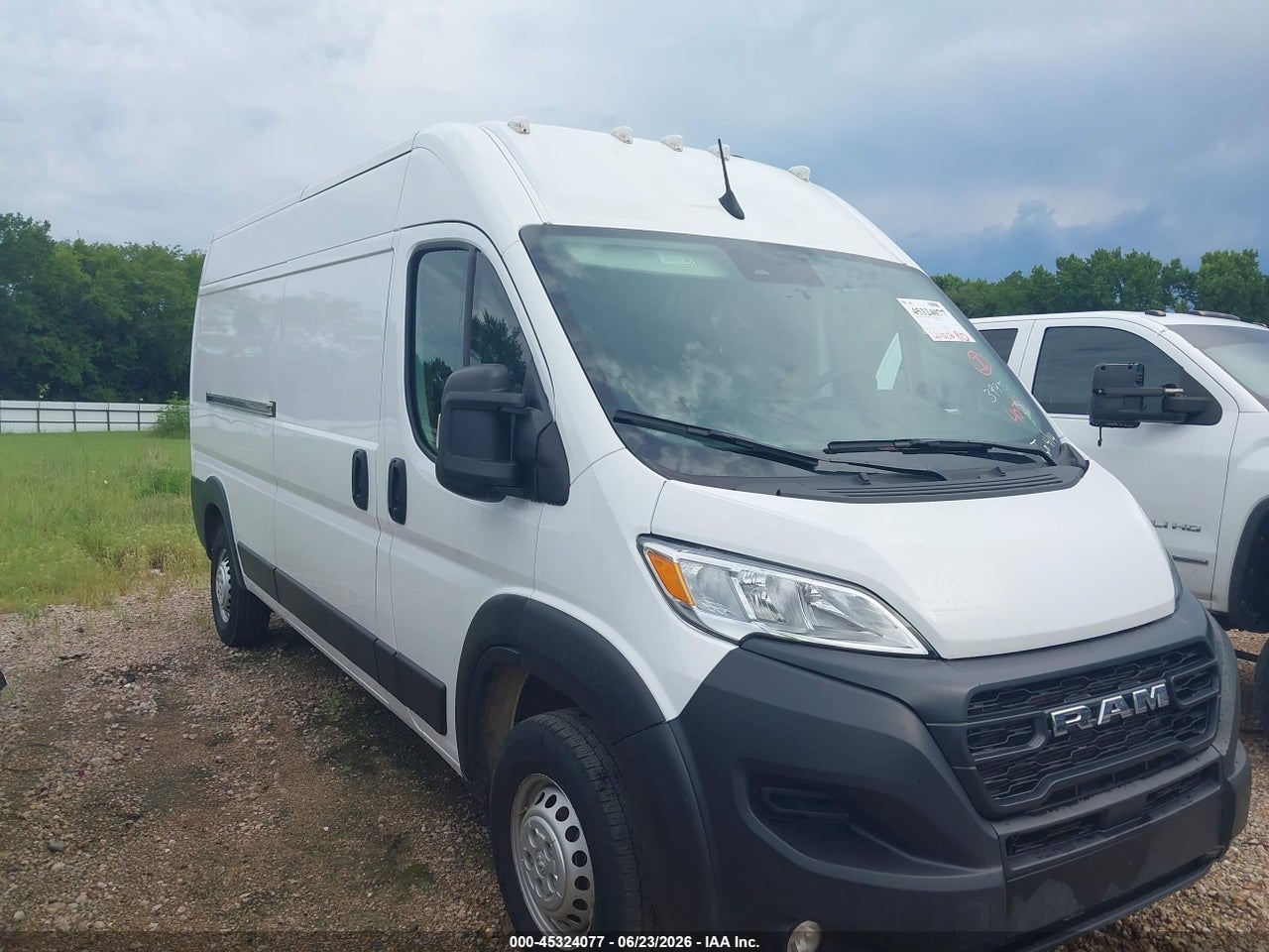 3C6LRVDG5SE****** · 2025 RAM PROMASTER 2500 TRADESMAN HIGH ROOF 159 WB W/PASS SEAT