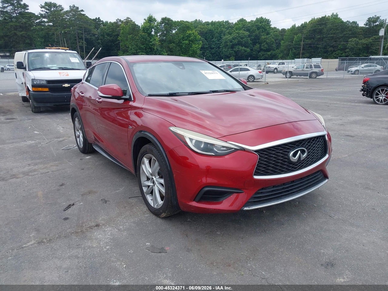SJKCH5CPXHA****** · 2017 INFINITI QX30