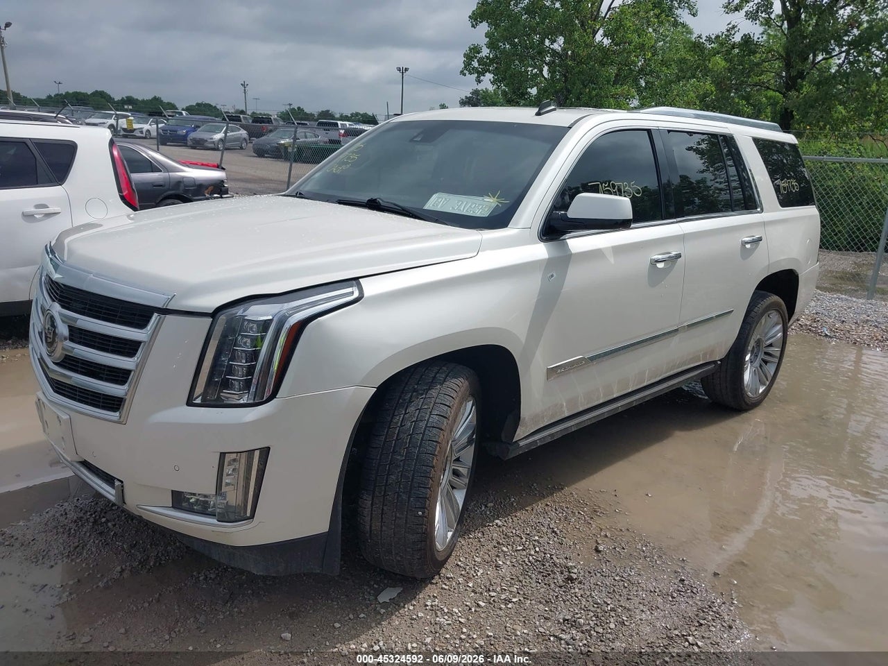 2015 CADILLAC ESCALADE PREMIUM · 2/10