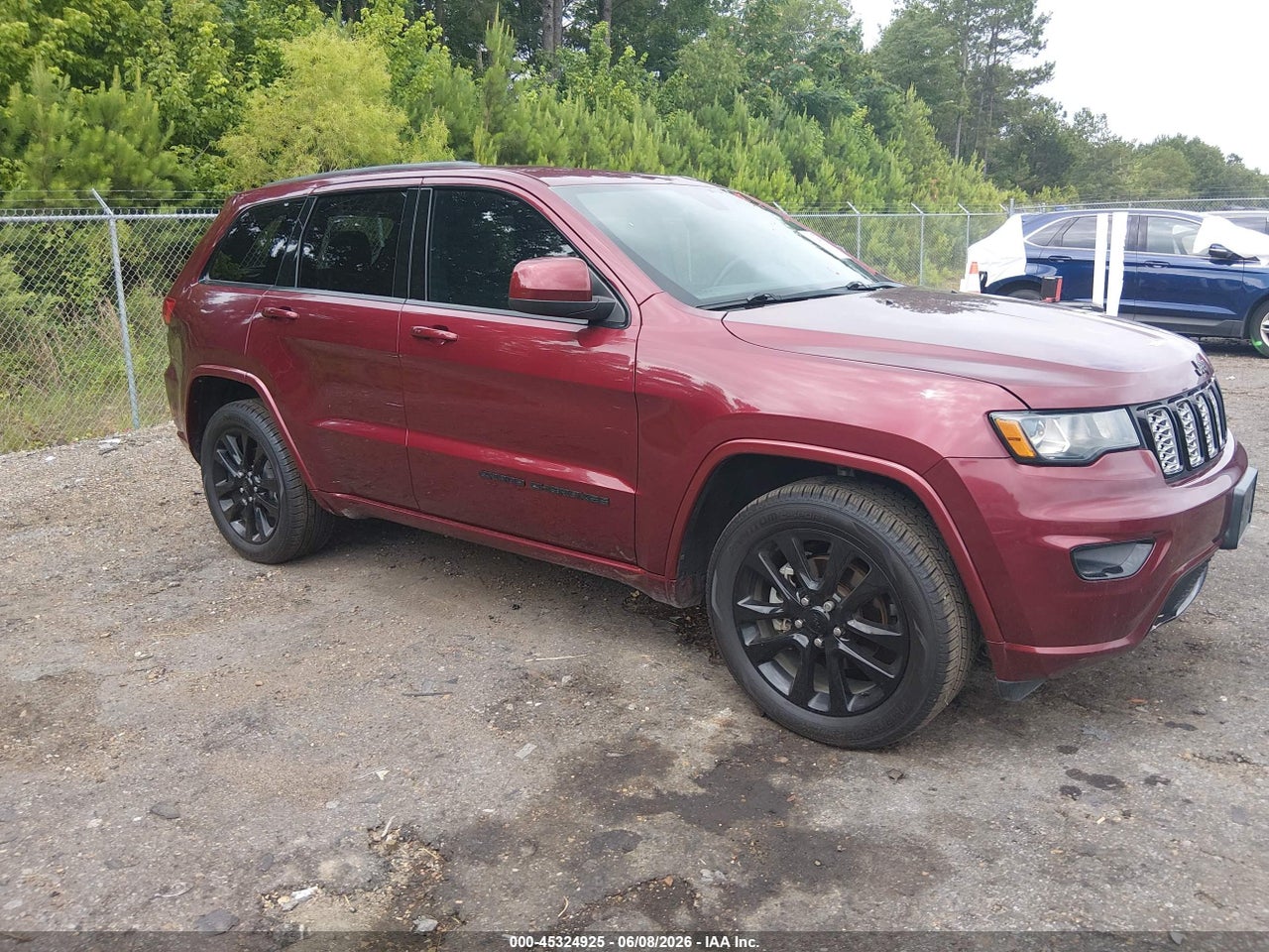 1C4RJEAG6KC****** · 2019 JEEP GRAND CHEROKEE ALTITUDE 4X2