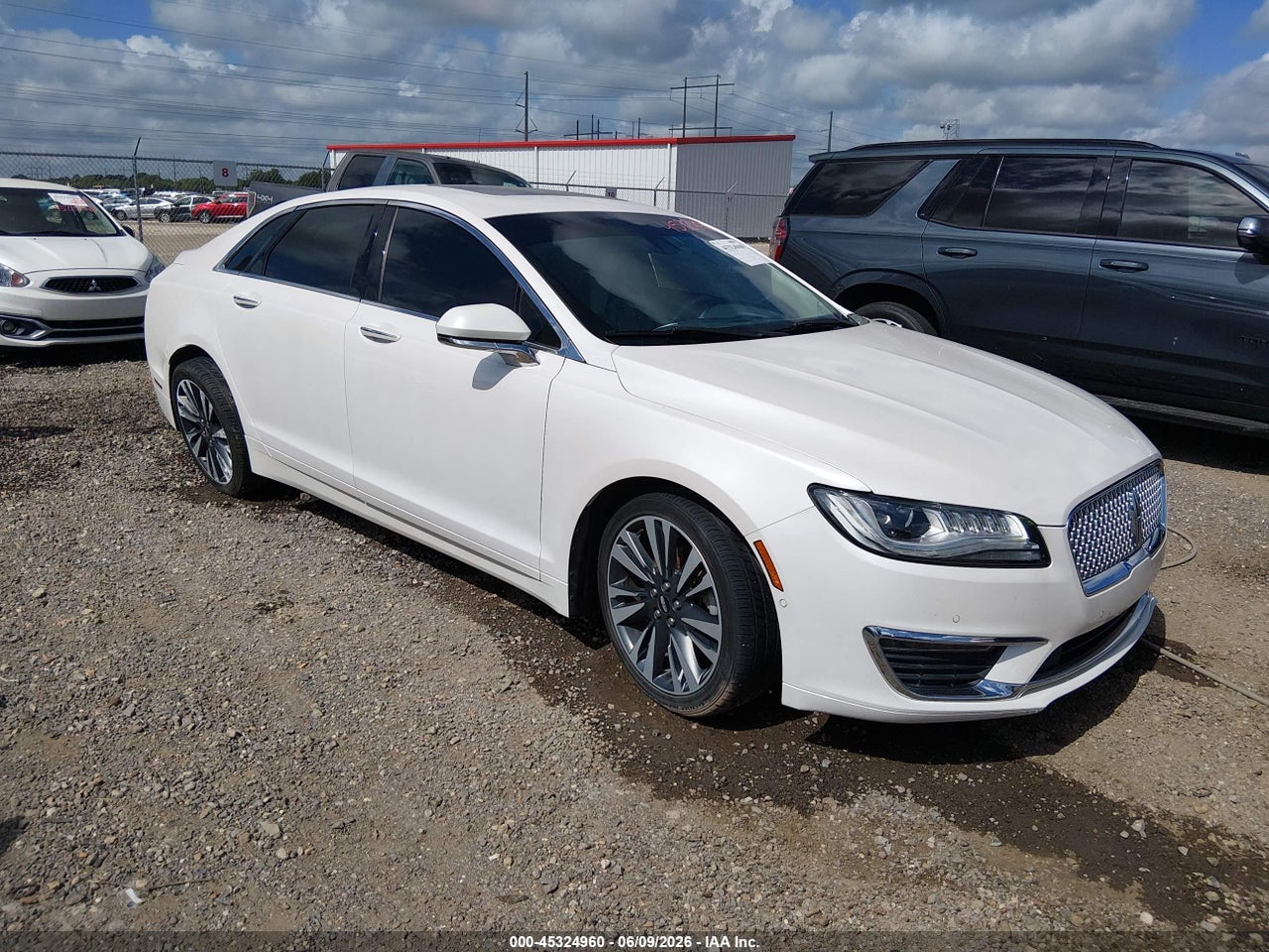 3LN6L5E92JR****** · 2018 LINCOLN MKZ RESERVE
