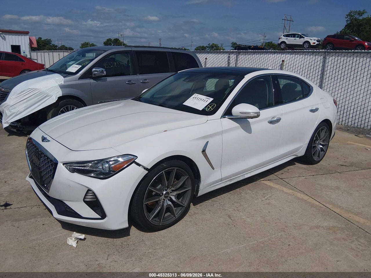 2020 GENESIS G70 2.0T AWD · 2/11