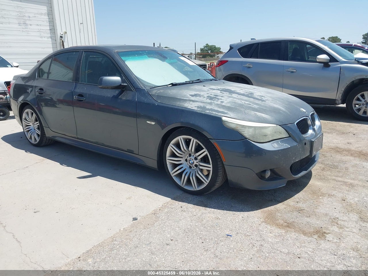 WBANW53568C****** · 2008 BMW 550I