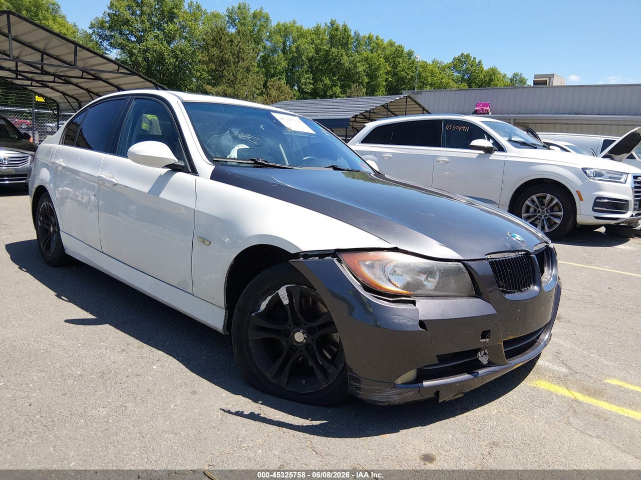 WBAVC93548K****** · 2008 BMW 328XI