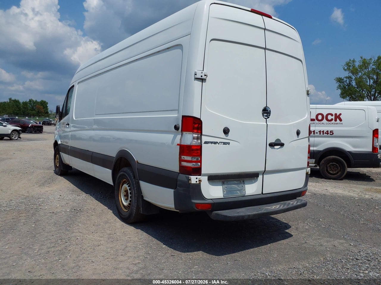 2015 FREIGHTLINER SPRINTER 2500 HIGH ROOF · 3/11