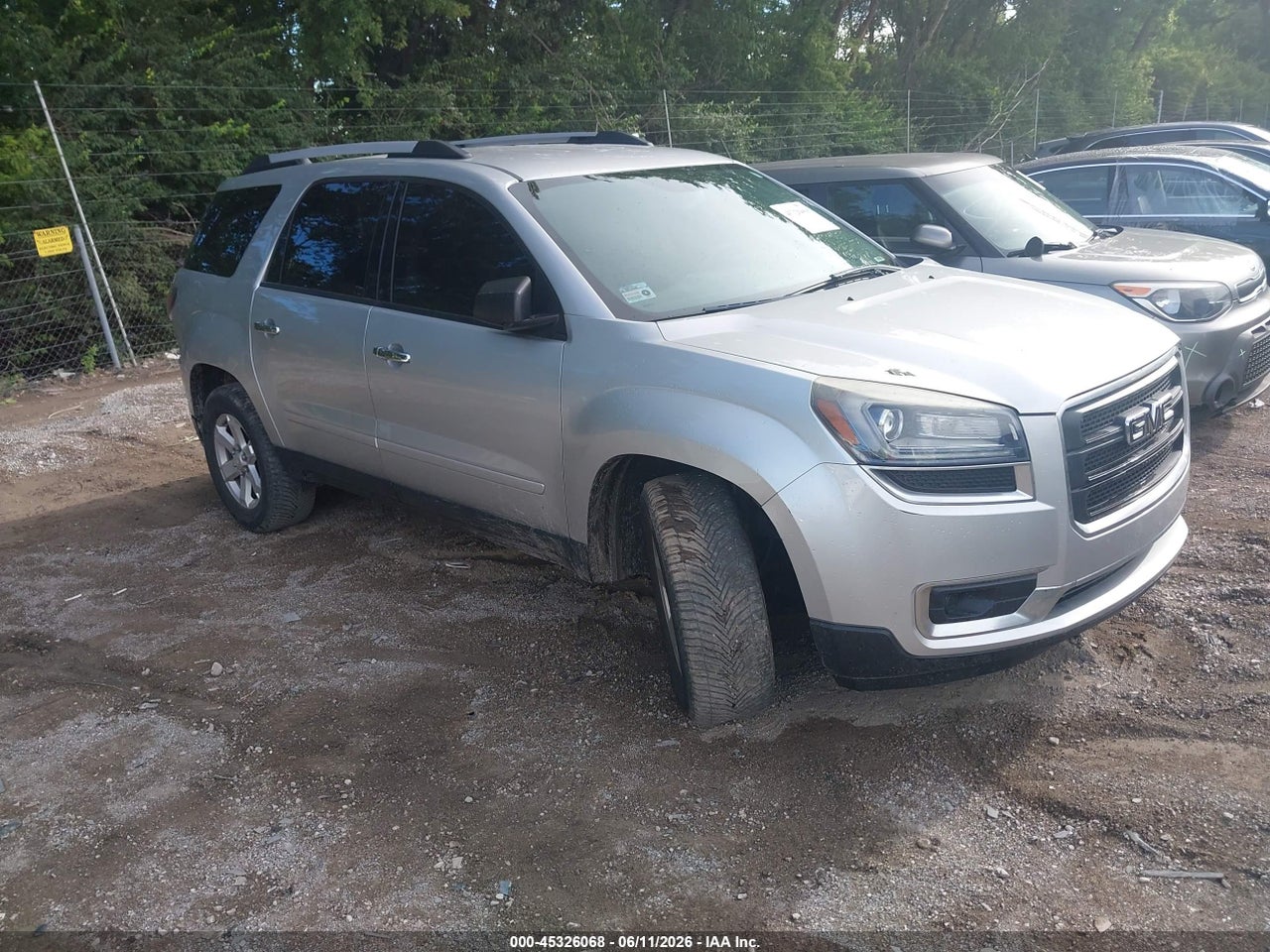 1GKKRPKD9FJ****** · 2015 GMC ACADIA SLE-2