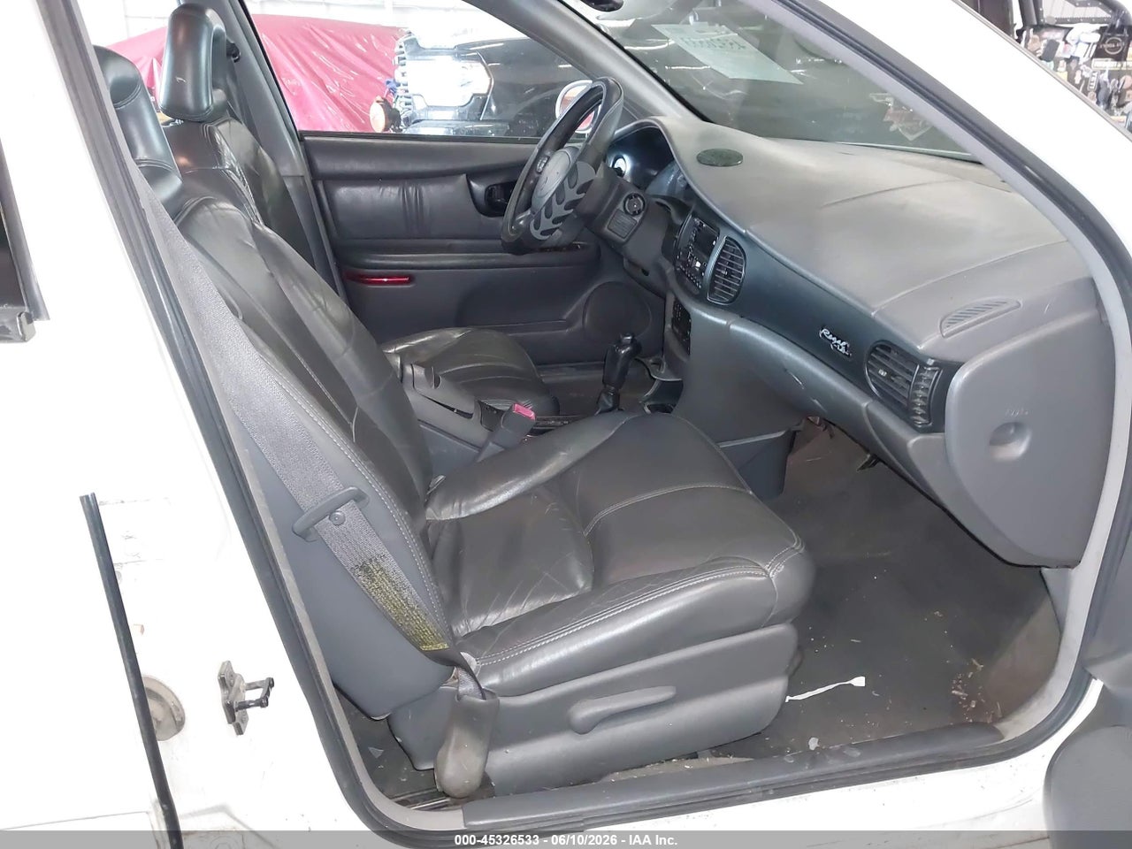 2001 BUICK REGAL LS · 5/11