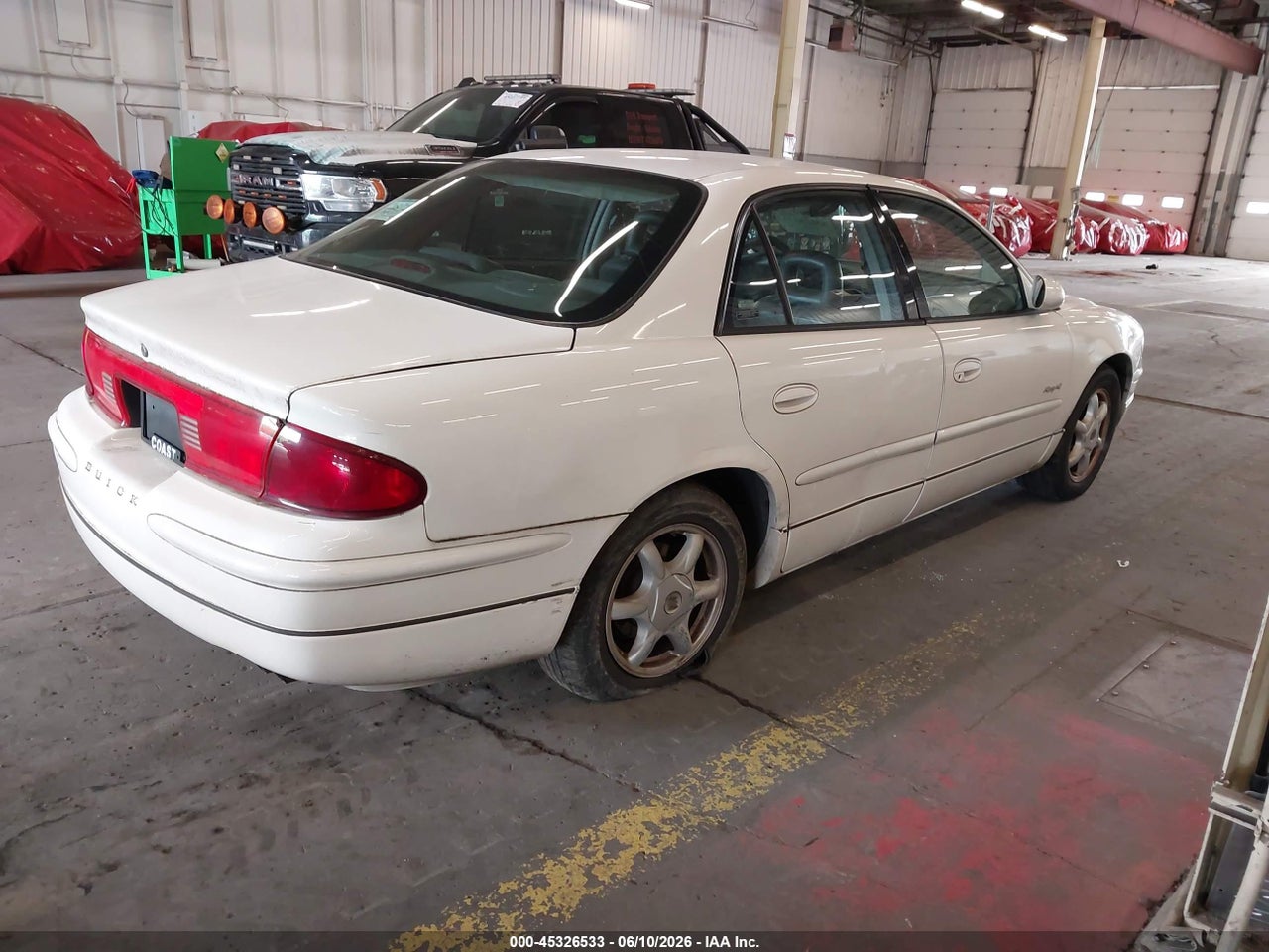 2001 BUICK REGAL LS · 4/11