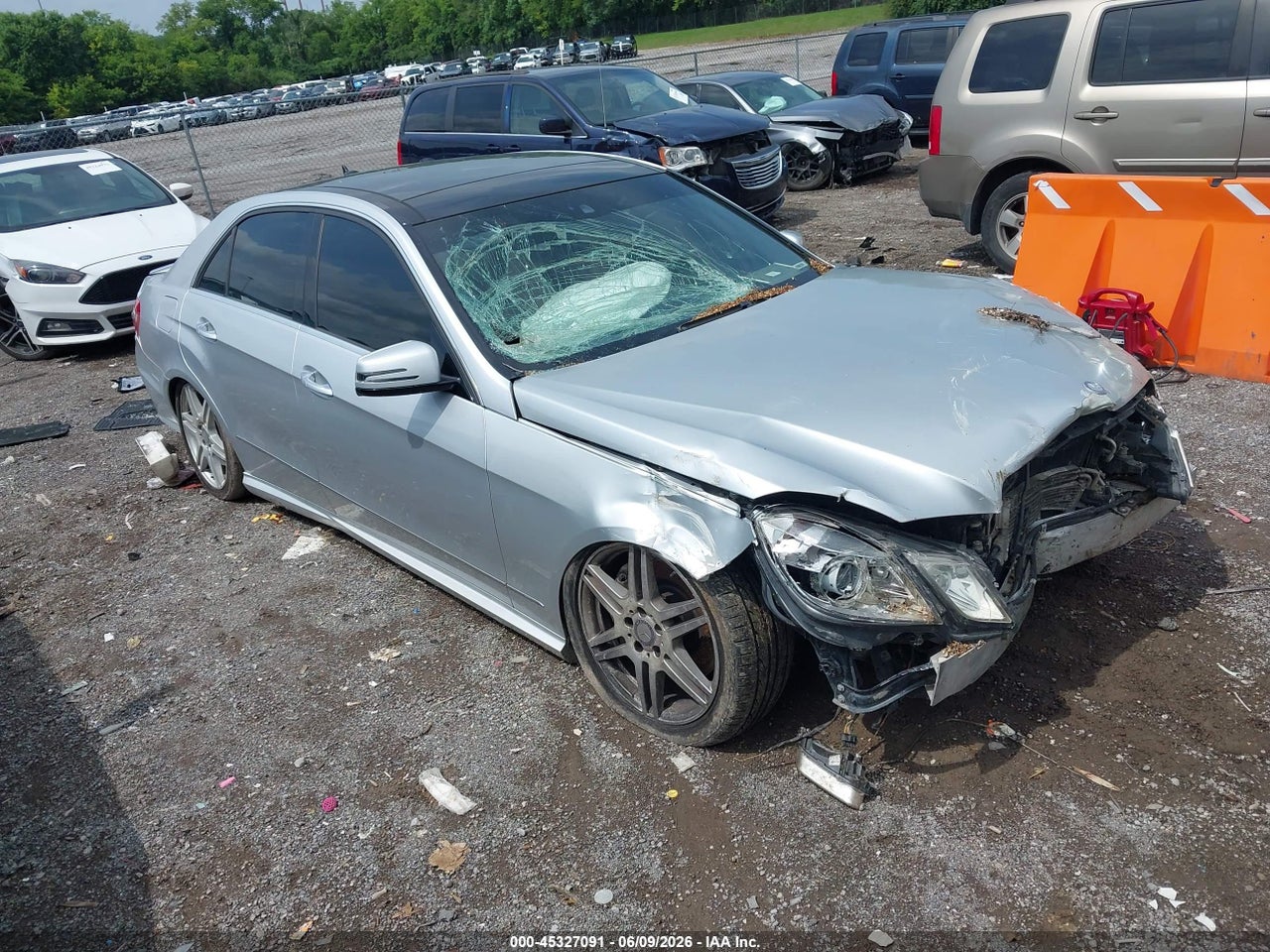 WDDHF7CB7AA****** · 2010 MERCEDES-BENZ E 550