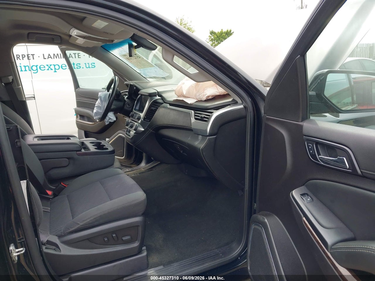 2016 CHEVROLET TAHOE LS · 5/10
